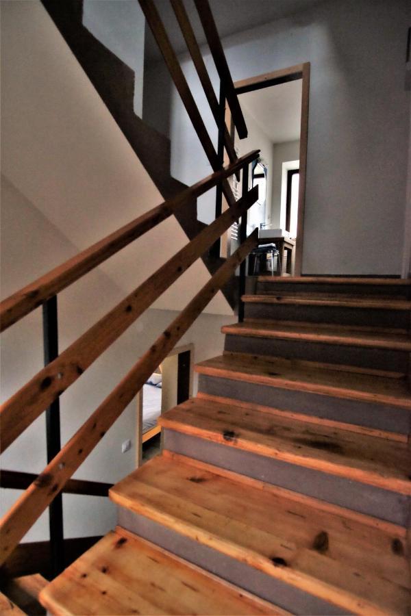 Old Square House - Hisa Na Starem Trgu Apartment Tolmin Bagian luar foto