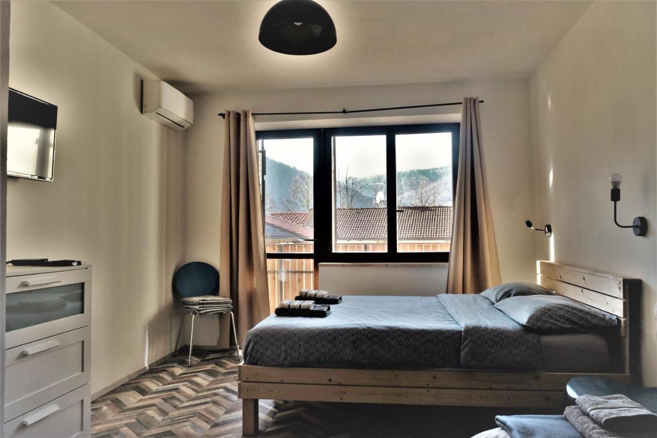 Old Square House - Hisa Na Starem Trgu Apartment Tolmin Bagian luar foto