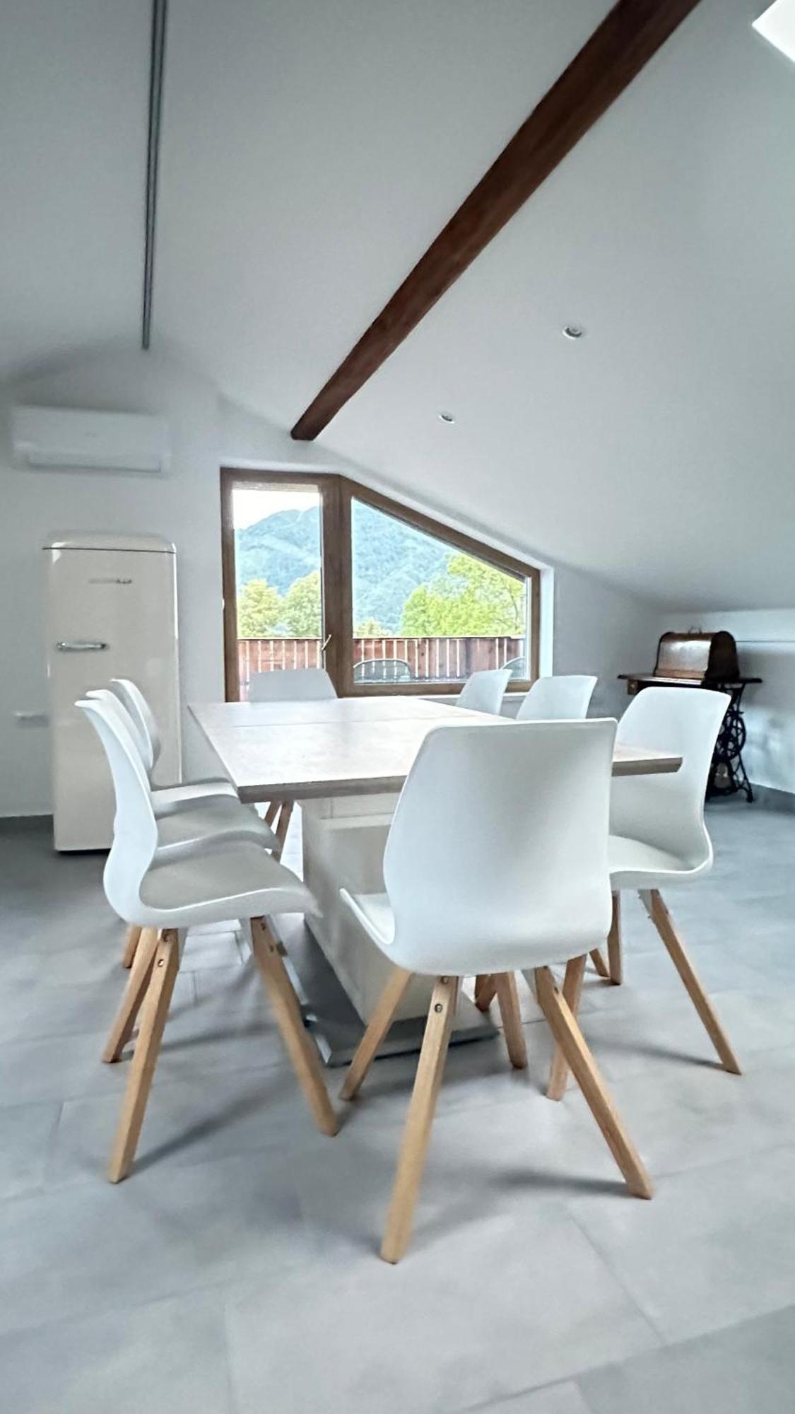 Old Square House - Hisa Na Starem Trgu Apartment Tolmin Bagian luar foto