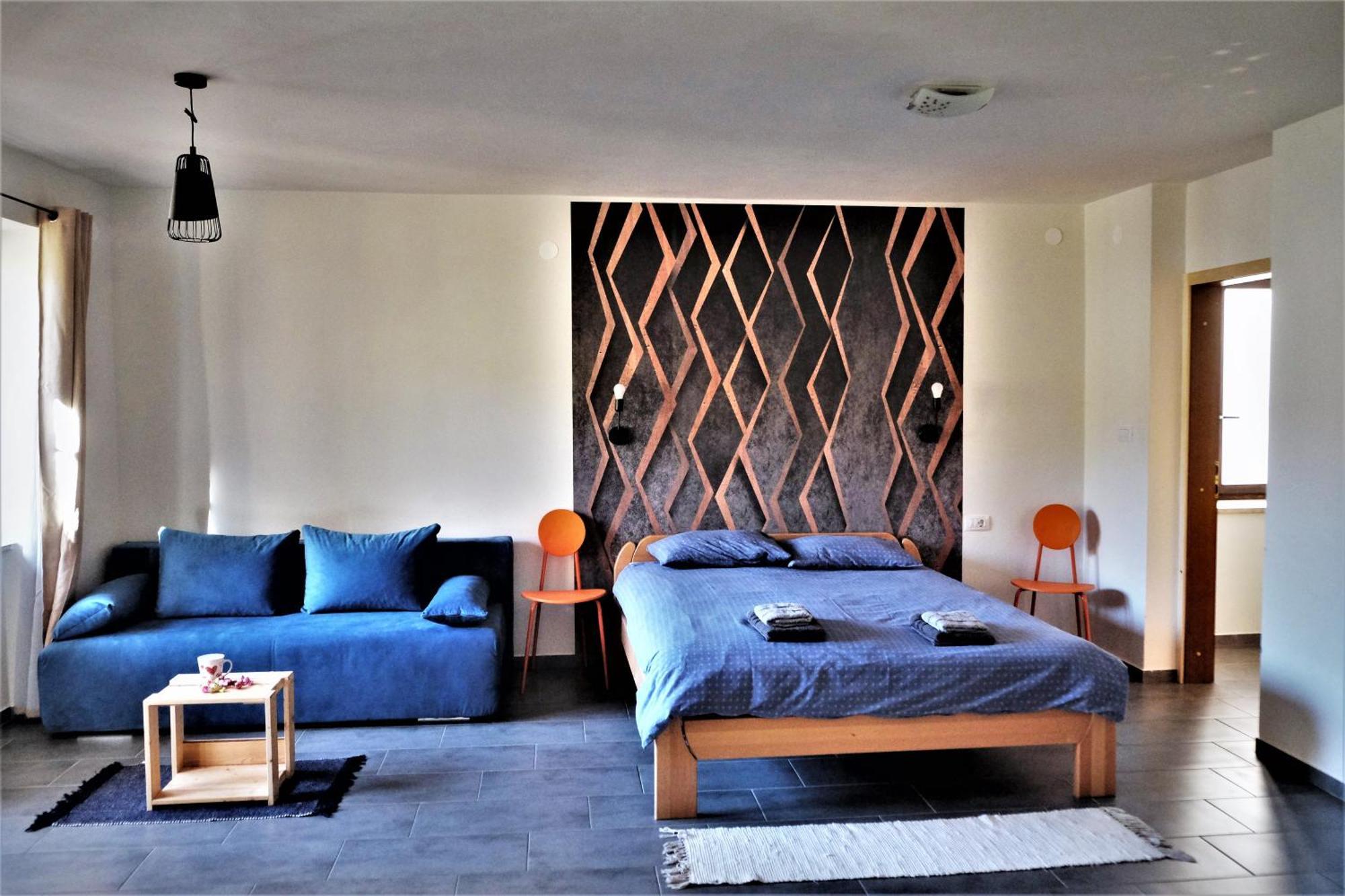 Old Square House - Hisa Na Starem Trgu Apartment Tolmin Bagian luar foto